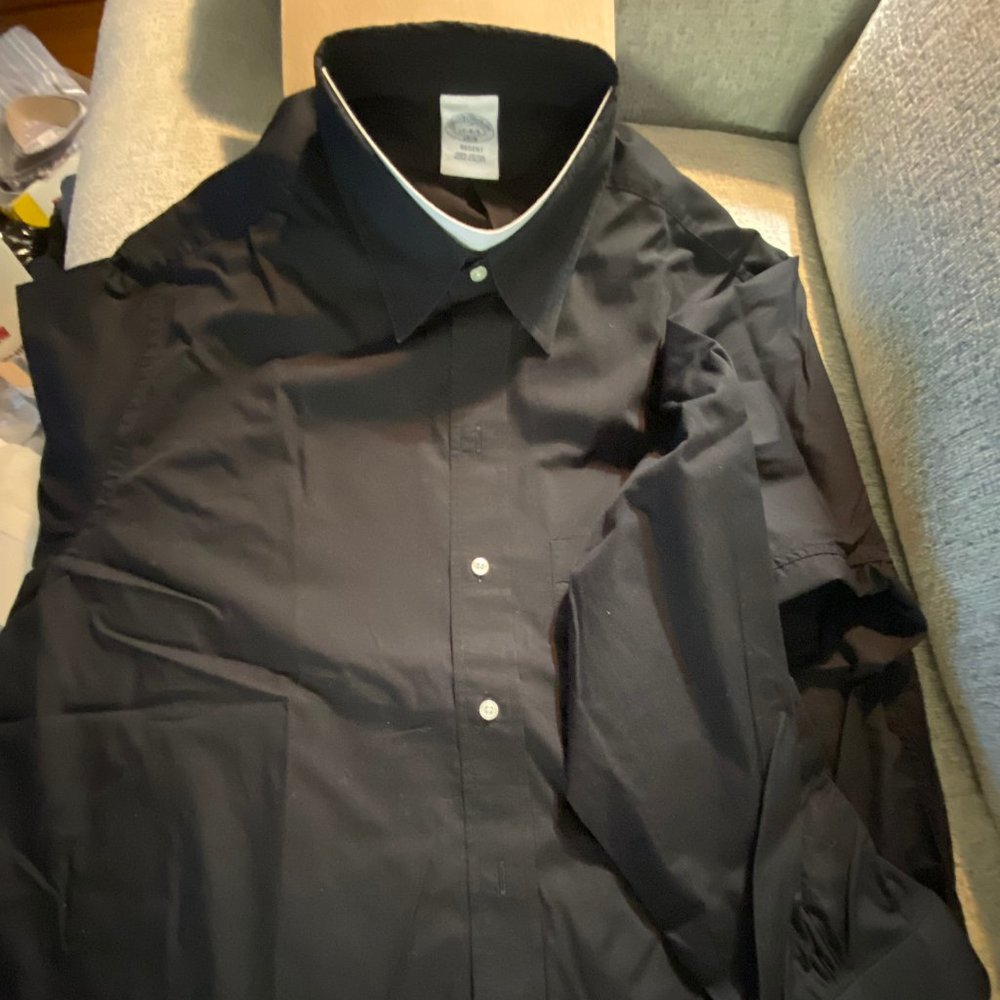 Brooks Brothers Black Button-Down Casual Shirt